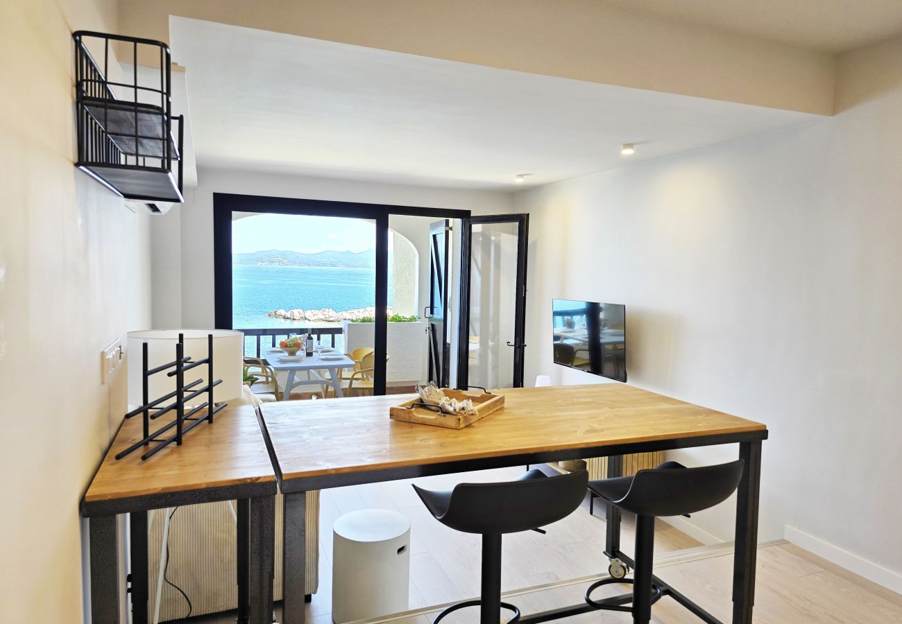 Apartment in L'Escala - Charlotte